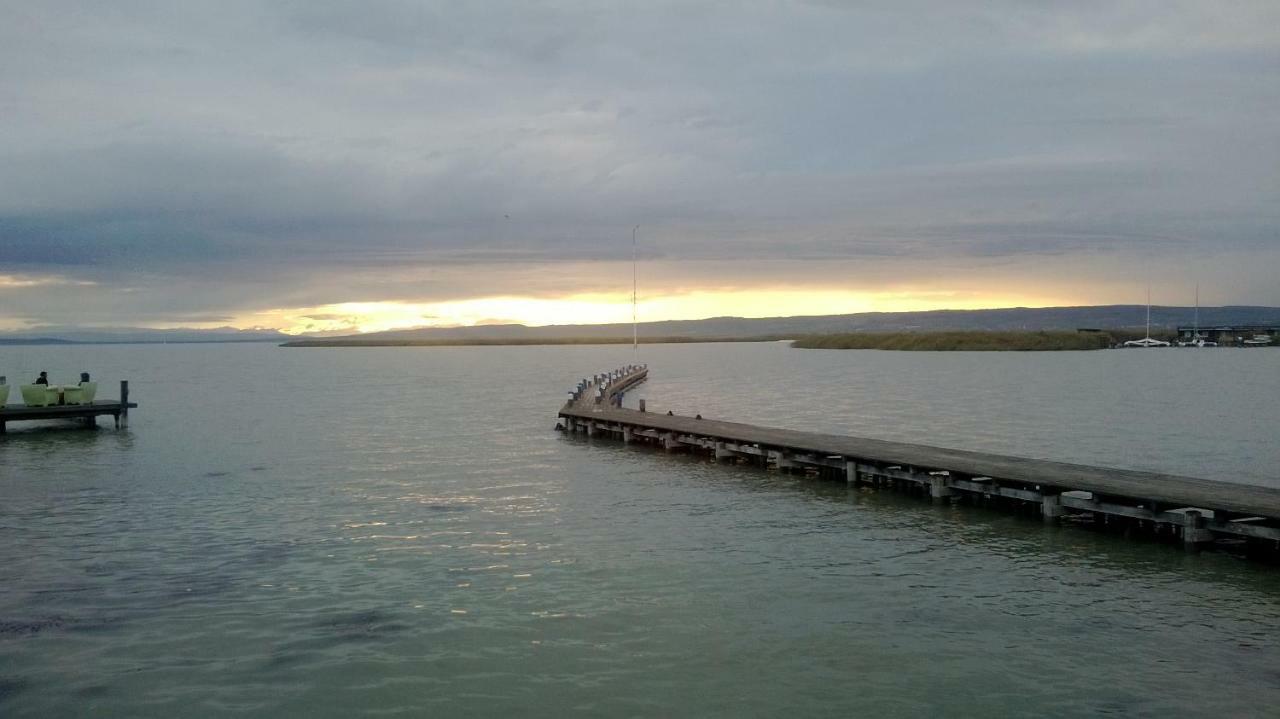Bootshaus Am See Neusiedl am See Dış mekan fotoğraf